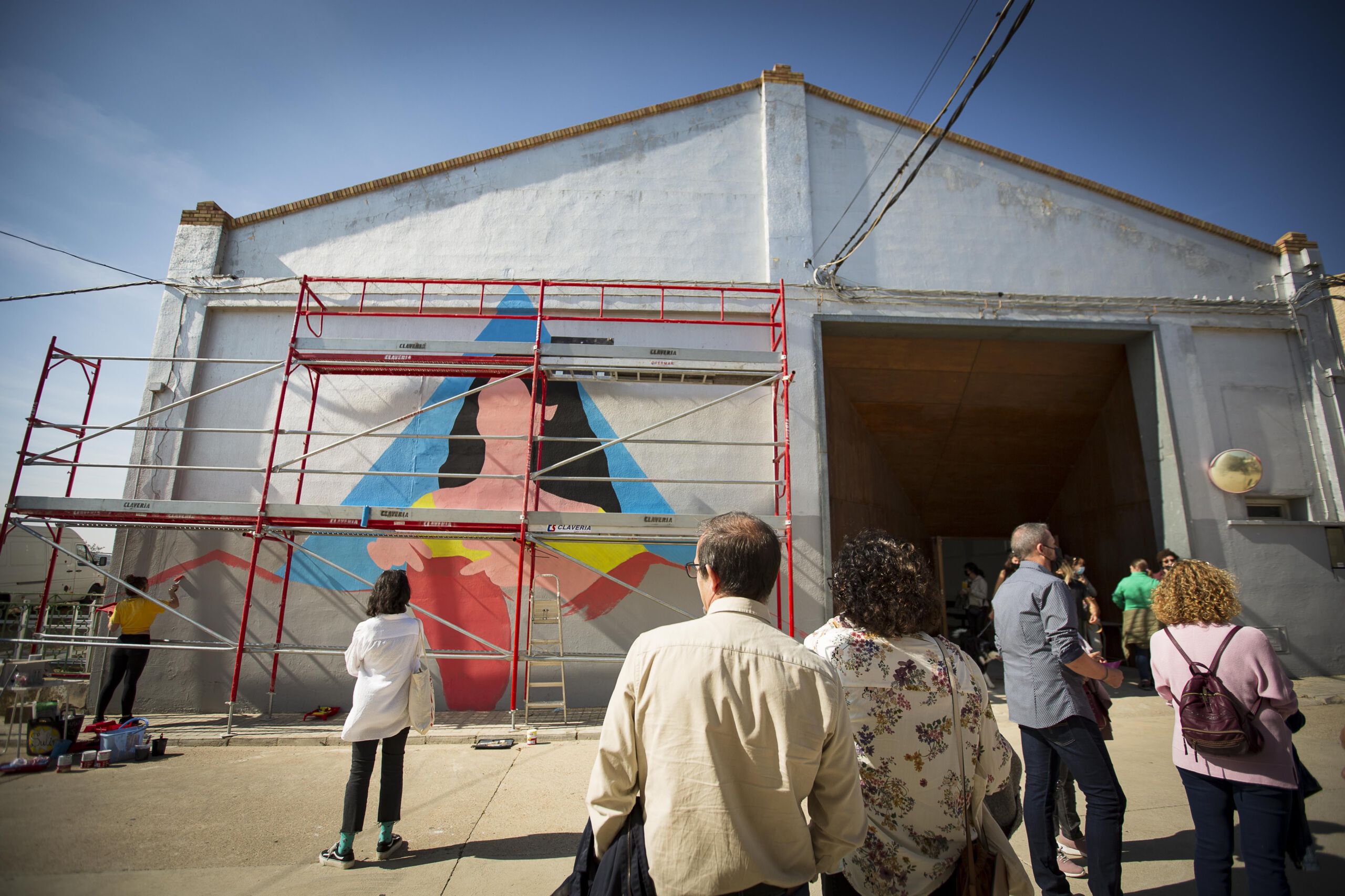 MAR Festival Castelflorite Mural Colectivo: Arzu Su